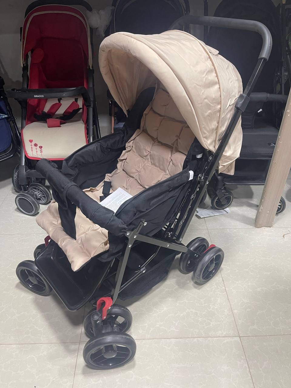Gomaa stroller